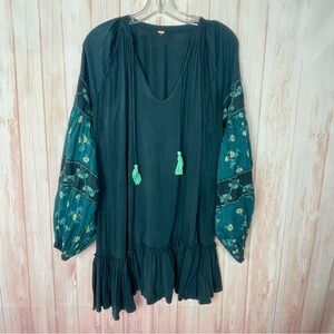 Free People Floral Embroidered Long Sleeve Dark Green Tunic Top Blouse (L/XL)